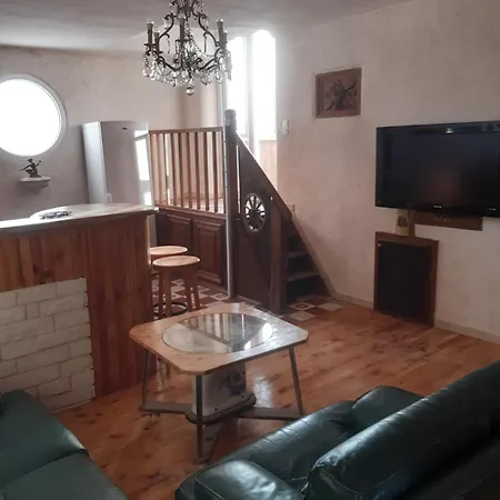 Apartment La Chanvriere
